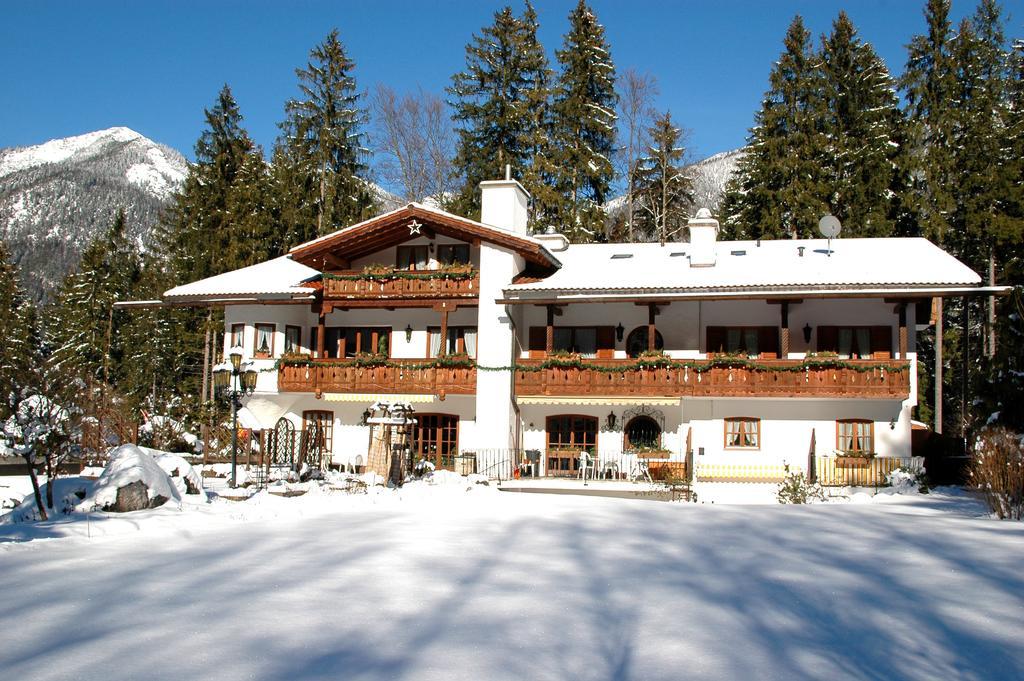 Alpenchalet Zum Jeremia 그라이나우 외부 사진