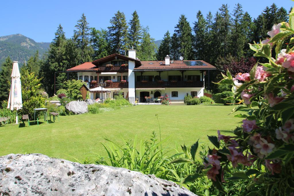 Alpenchalet Zum Jeremia 그라이나우 외부 사진